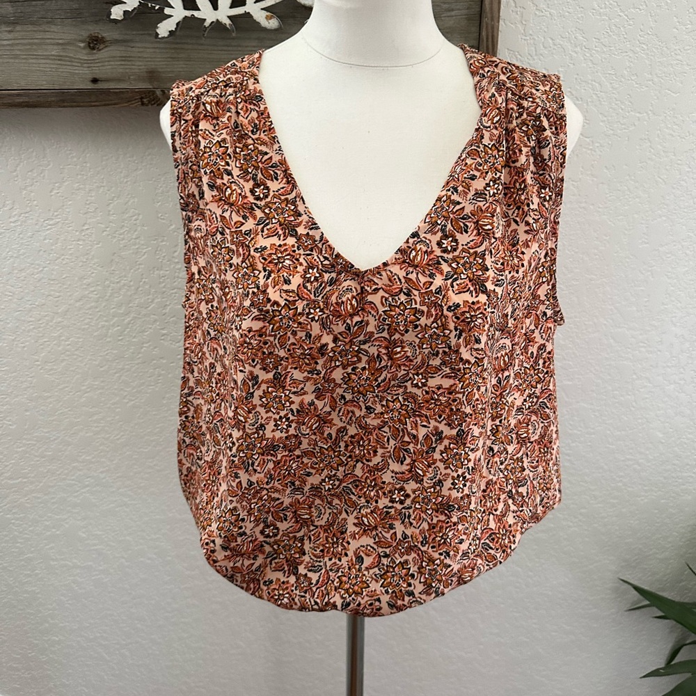 Evereve Leighton‎ V-neck Elastic waist blouse tank top ladies L NWT